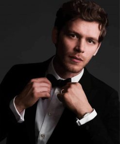 Classy Niklaus Mikaelson Diamond Paintings