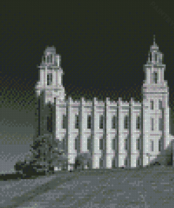 Black And White Manti Utah Temple Diamond Painting