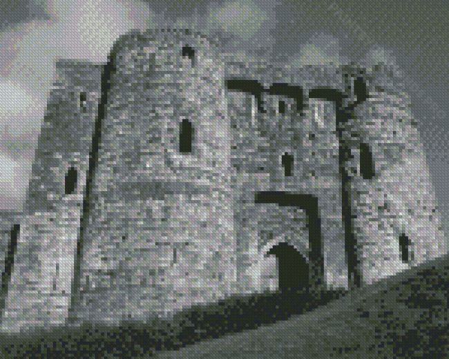 Black And White Kidwelly Castle Diamond Painting