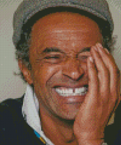 Yannick Noah Smiling Diamond Painting