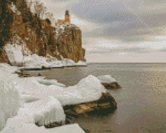 Snowy Split Rock Lighthouse Diamond Painting